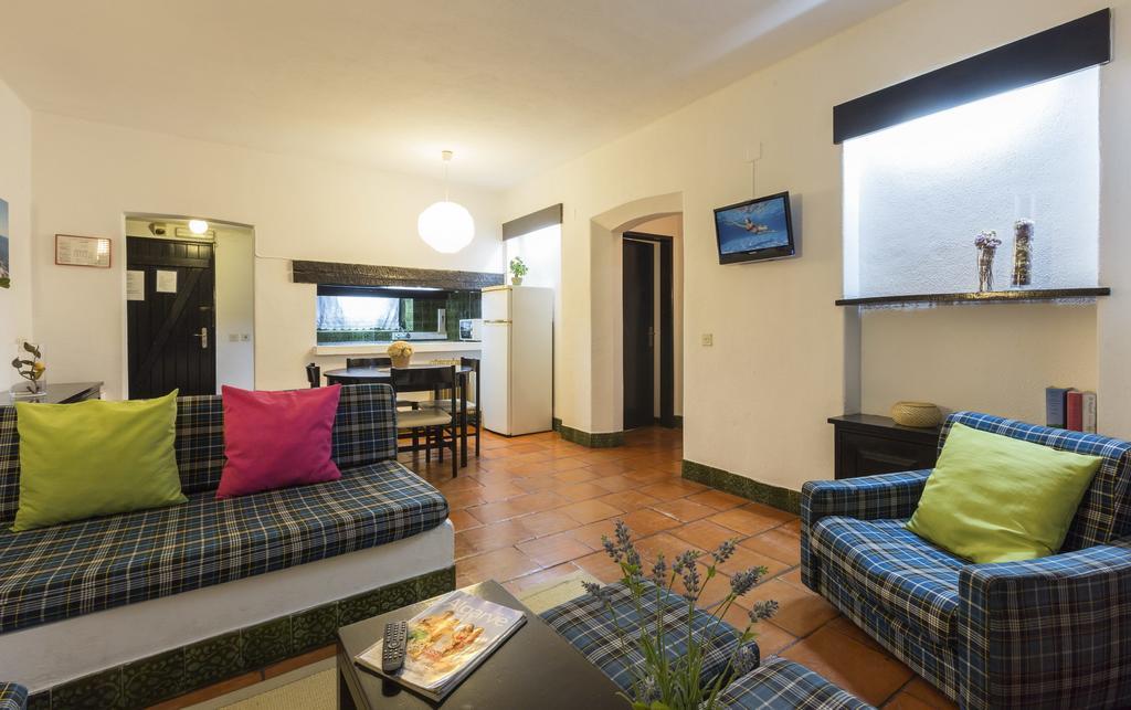 Apartamentos Azul Mar Albufeira Szoba fotó